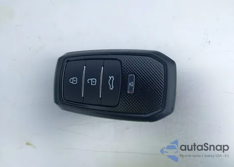 2017 Jaguar F-Pace S z USA, uszkodzony, nr VIN SADCM2BV9HA897075